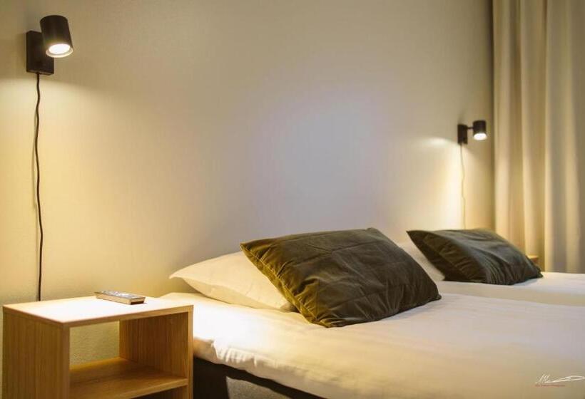 スーペリアールーム, Villa Veromäki