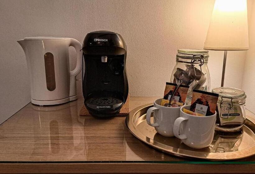 豪华房间, The Old Vicarage