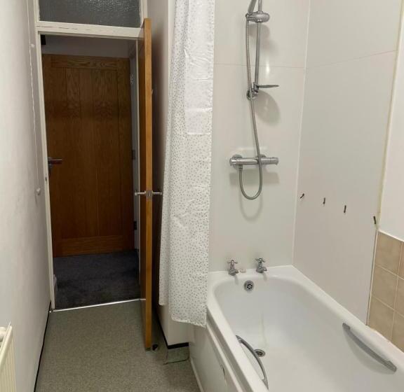 标准房带园景, The Old Vicarage