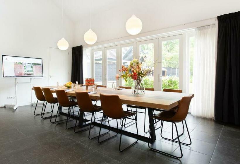 غرفة قياسية سرير كينج, Bed & Breakfast De Oude Kapel