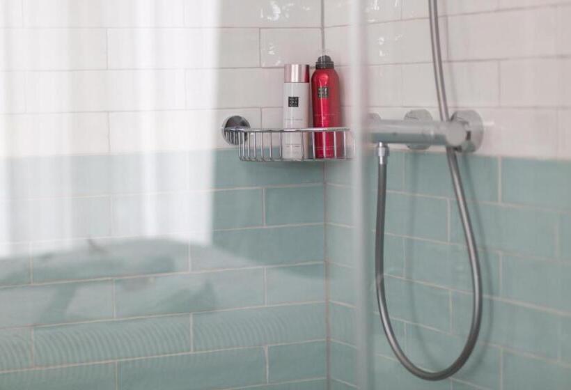 غرفة قياسية سرير كينج, Bed & Breakfast De Oude Kapel