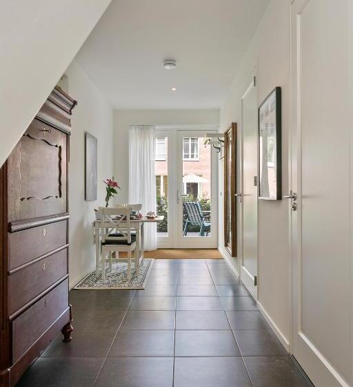 اتاق استاندارد, Bed & Breakfast De Oude Kapel