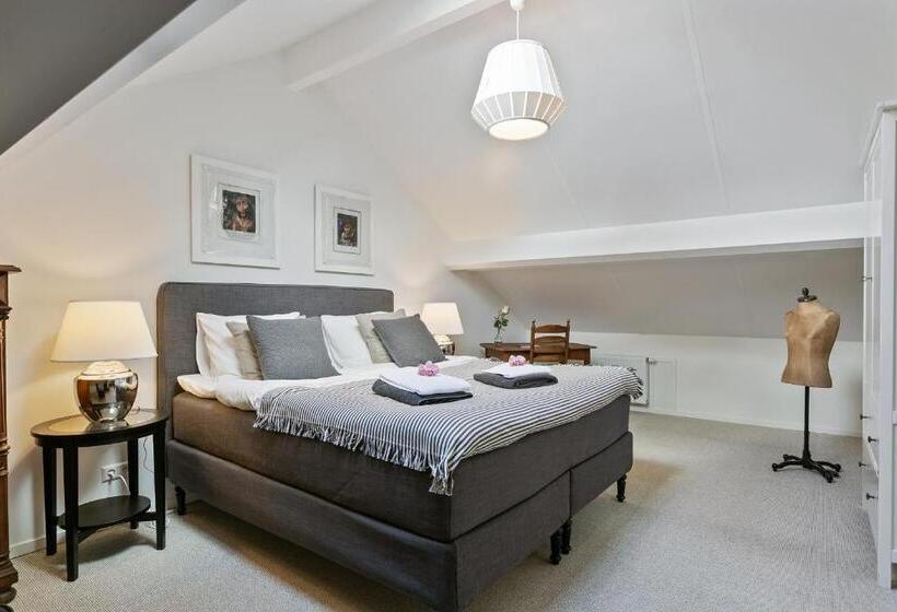 اتاق استاندارد, Bed & Breakfast De Oude Kapel