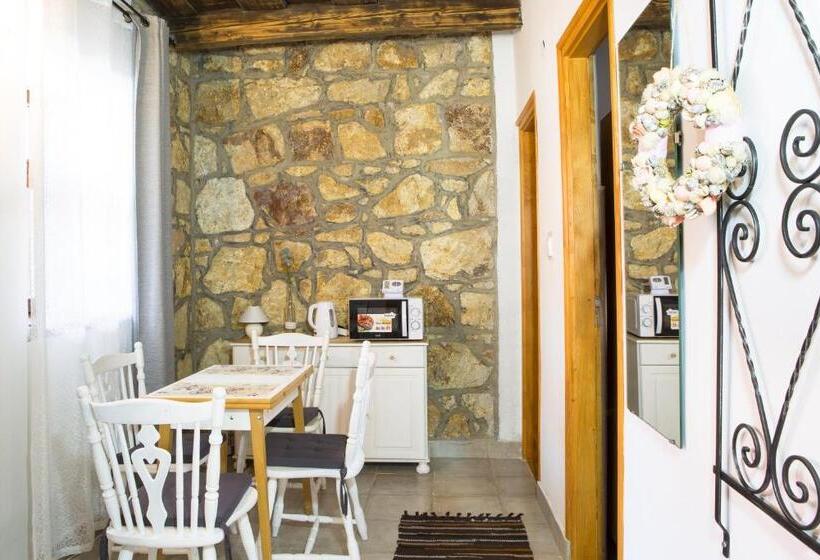 带1个卧室带花园景观的公寓, Hegyaljai Panoráma Vendégház