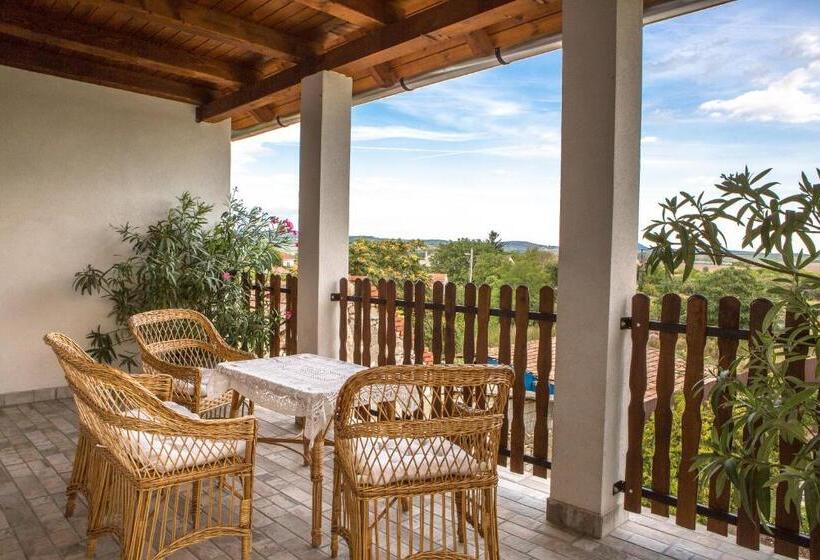 标准间, Hegyaljai Panoráma Vendégház