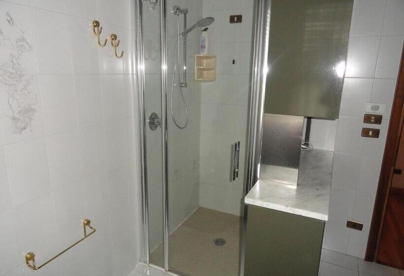 اتاق استاندارد چهار تخته, House Dolcevita 30 Min Per Venezia