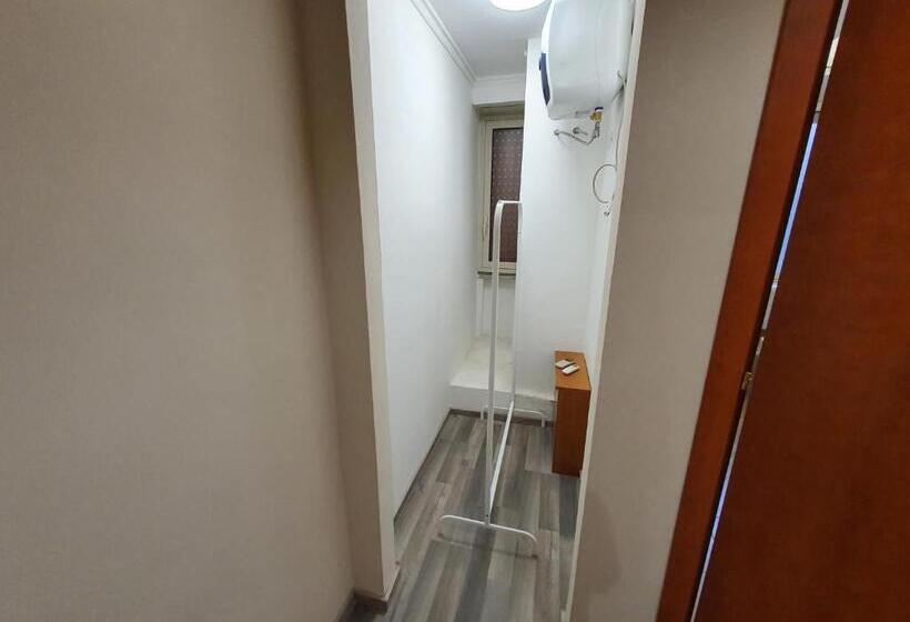 اتاق استاندارد چهار تخته, R&b Santa Nicolella