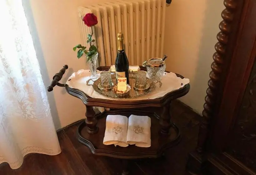 キングサイズベッドのスタンダードルーム, Angolo Di Paradiso B&b