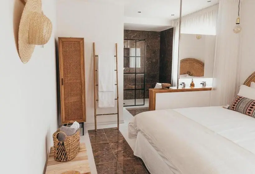 Superior-huone, Joy Beach House