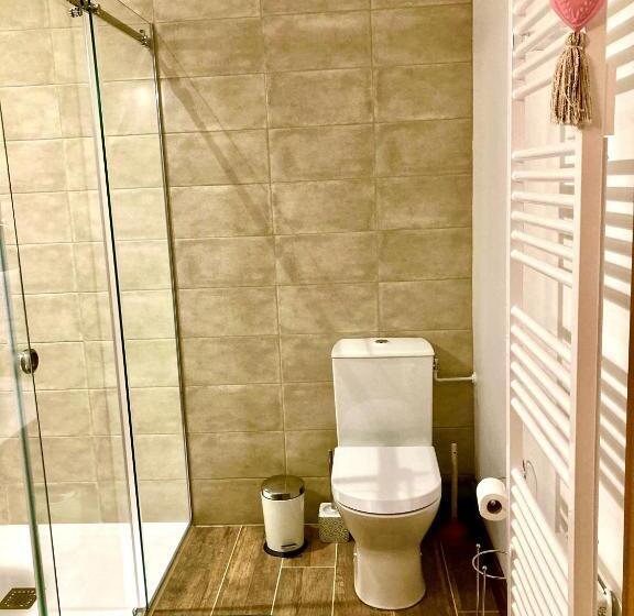 غرفة عائلية, Les Petits Cousins Du Québec   Chambres D’hôtes à Domme