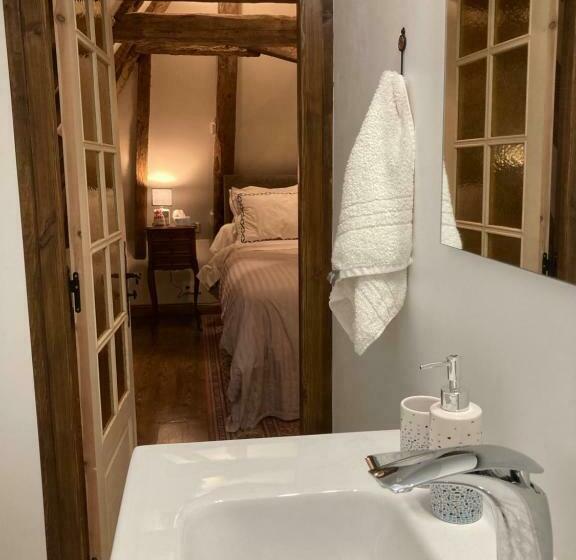 غرفة قياسية, Les Petits Cousins Du Québec   Chambres D’hôtes à Domme