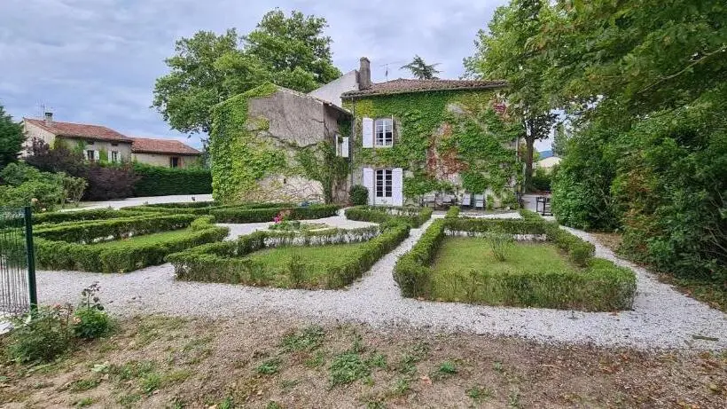 １ベッドルームハウス, Les Terrisses   Chambres D Hôtes Avec Piscine