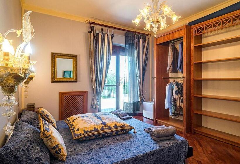 חדר סטנדרט נוף לגינה, Villa Grandiosa Fc