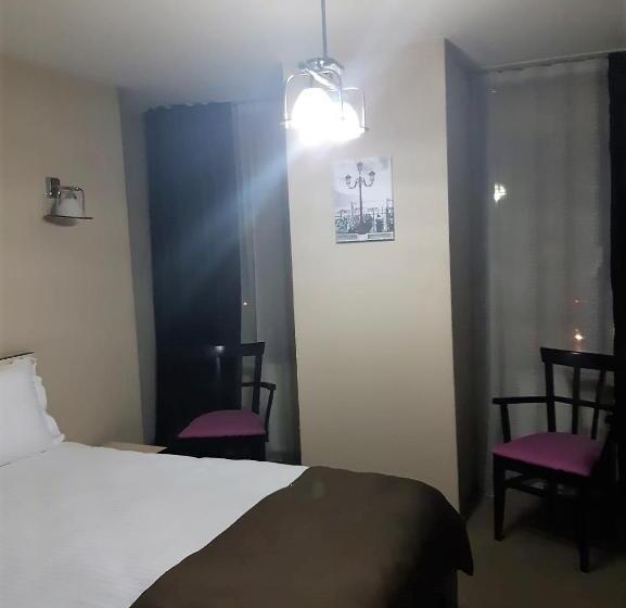 اتاق استاندارد با بالکن, Lion S