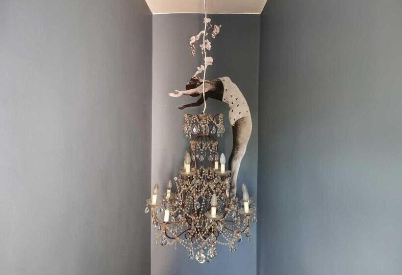 Дом 3 Спальни, Casa Sebina   Your Design Home On The Lake   3 Bathrooms 3 Bedrooms