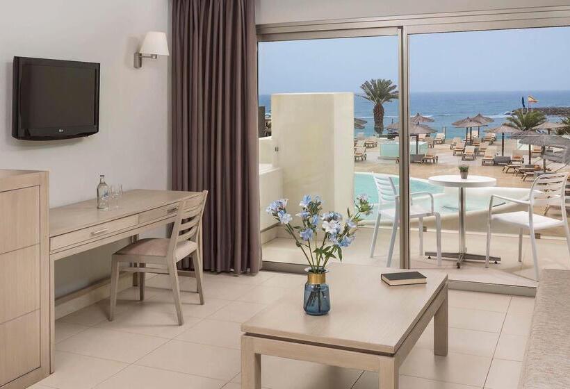 سوییت با چشمانداز دریا, Hd Beach Resort