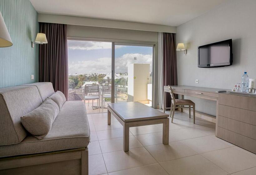 سوییت جونیور, Hd Beach Resort