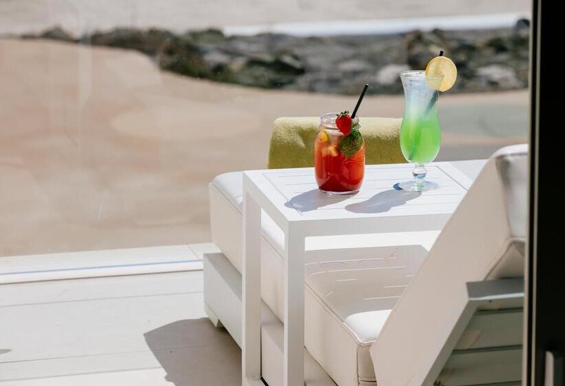 سوییت جونیور, Hd Beach Resort