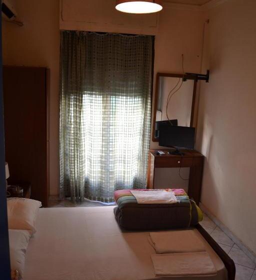 اتاق استاندارد با سرویس بهداشتی مشترک, Argo