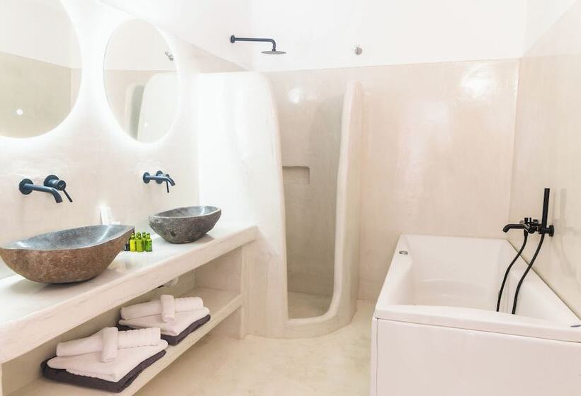 סוויטת סניור נוף לים, Csky