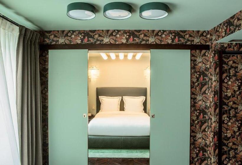 سوئیت با بالکن, Hôtel Du Rond Point Des Champs élysées   Esprit De France