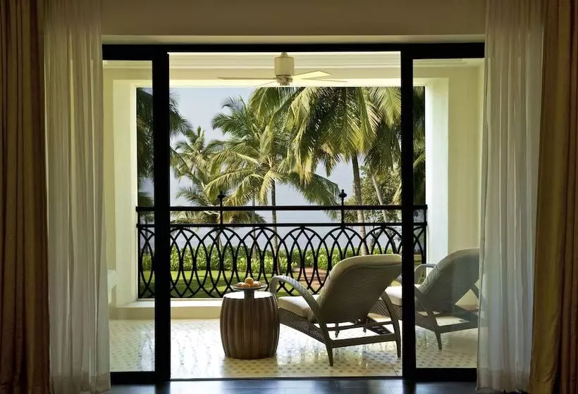 プールビュースタンダードルーム, Grand Hyatt Goa