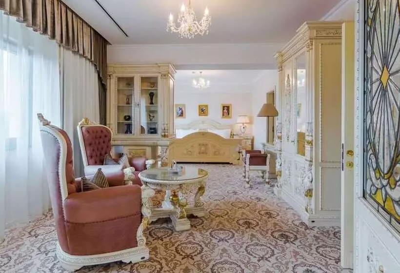 プレジデントスイートルーム, Hilton Sibiu