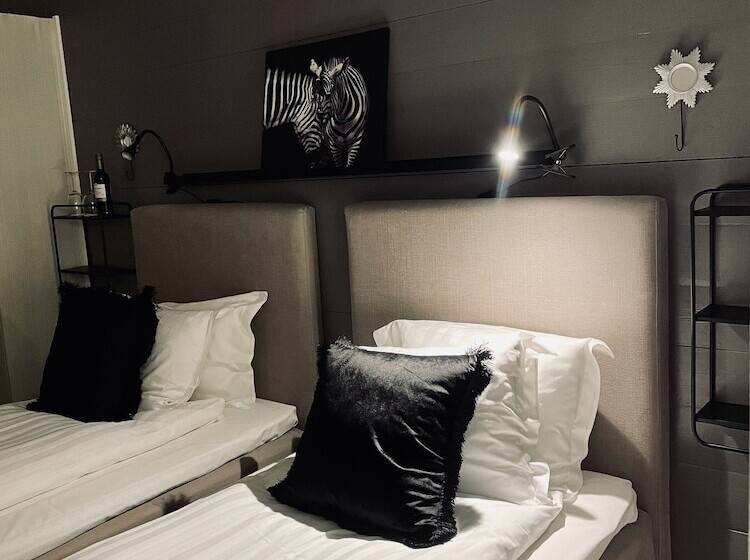 חדר סטנדרט לשלושה, L Dannegården