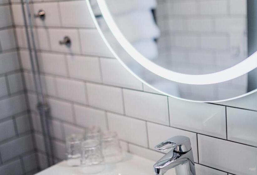 スイート(家族用), L Fridhemsgatan