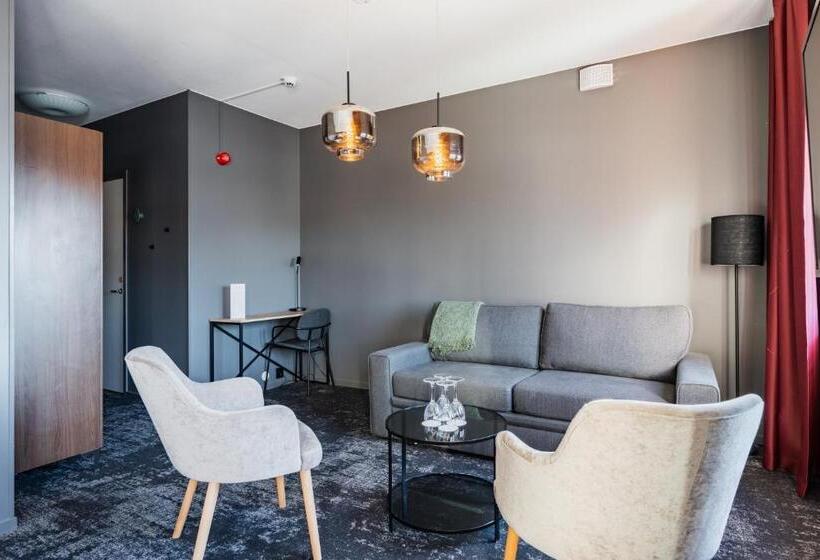 スイート(家族用), L Fridhemsgatan