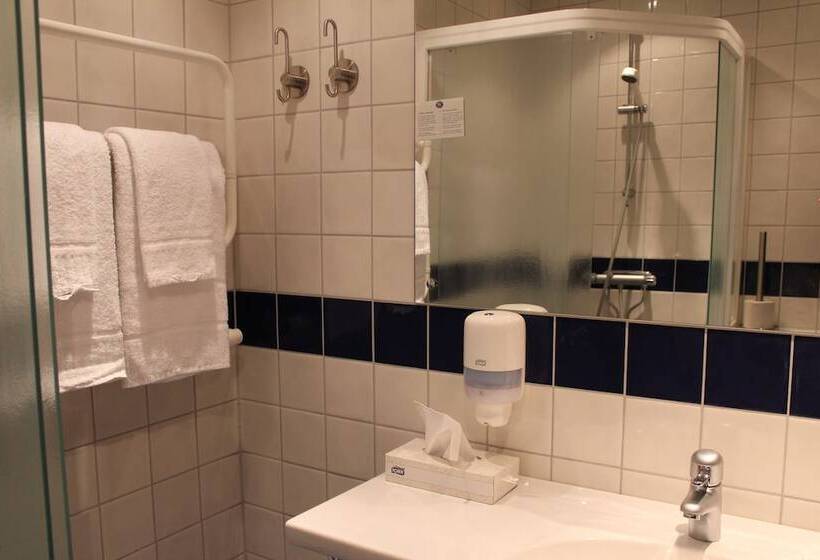 חדר ביזנס, L åsen