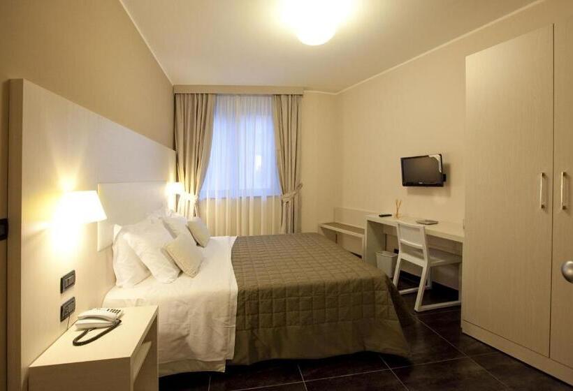 غرفة قياسية, La Meridiana