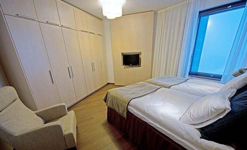 디럭스 스위트, Levi Panorama