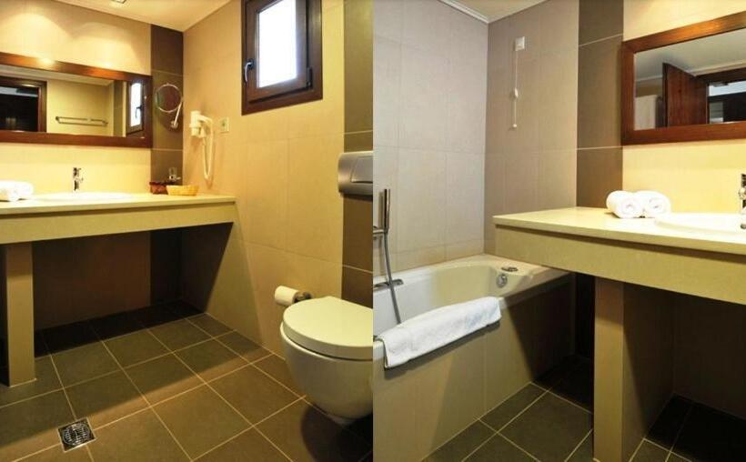 اتاق اساندارد با چشم‌انداز جانبی به دریا, Porto Plaza