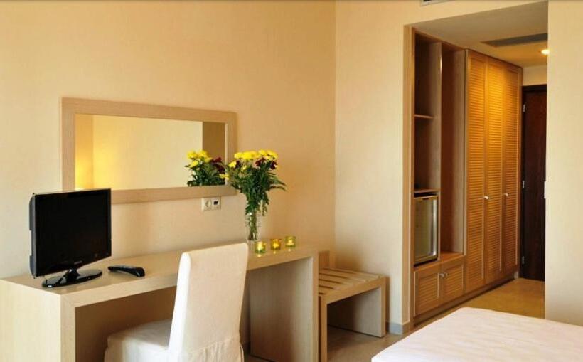 Triple Room Sea View, Porto Plaza