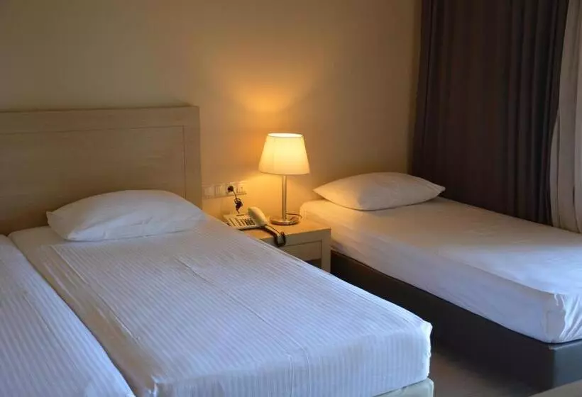 Triple Room Sea View, Porto Plaza