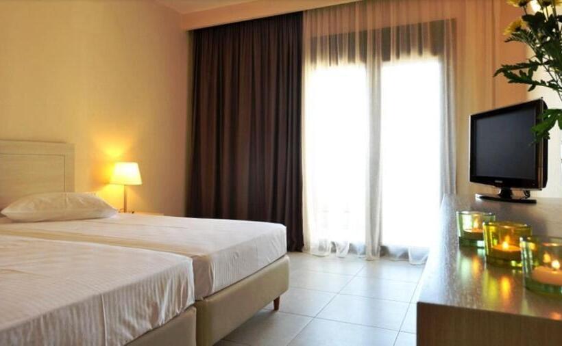 اتاق خانوادگی با چشم‌انداز دریا, Porto Plaza