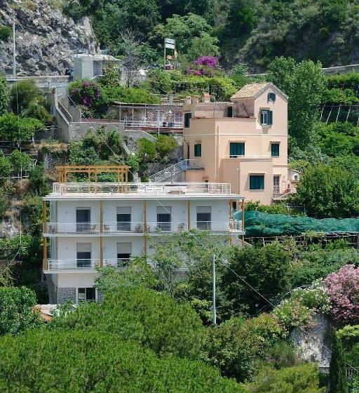 إستوديو قياسى مطل على البحر, Residence La Dolce Vita