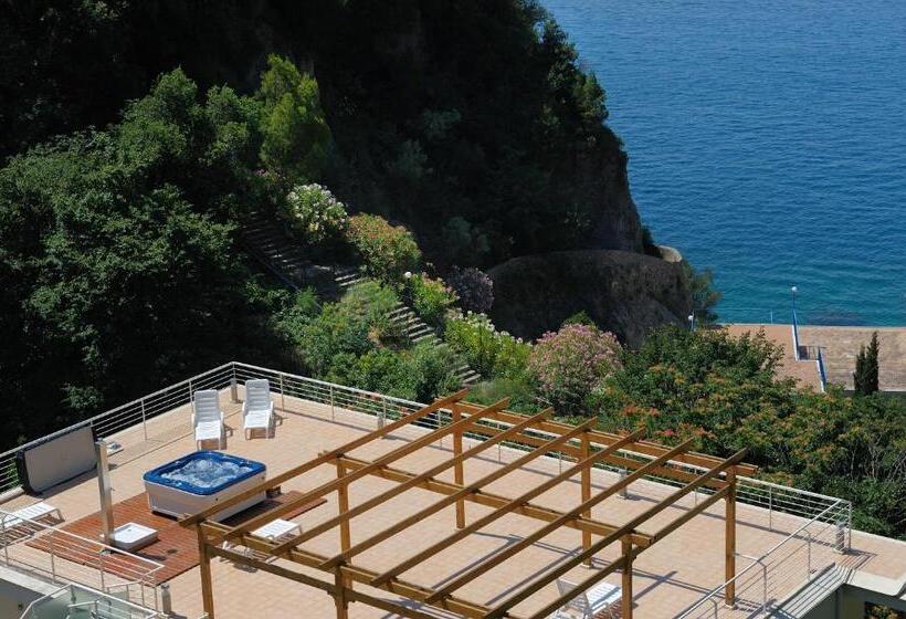 إستوديو قياسى مطل على البحر, Residence La Dolce Vita