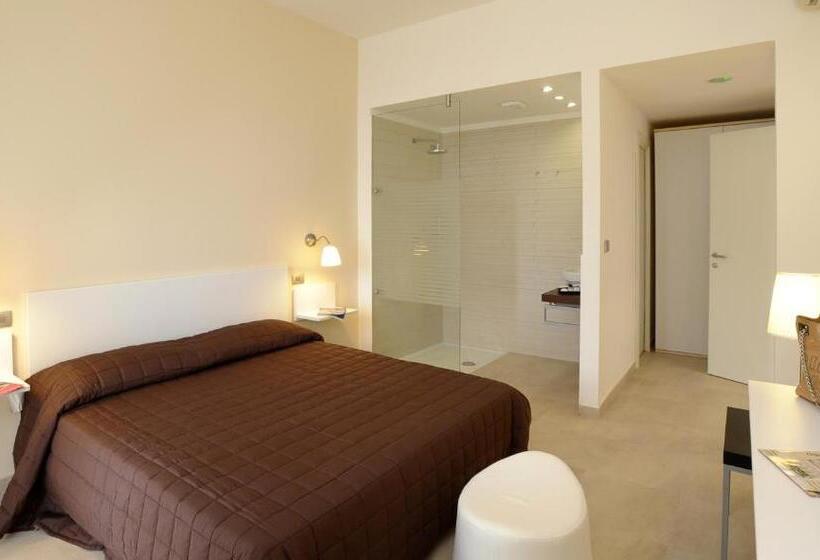 شقة غرفة واحدة مطلة على البحر, Residence La Dolce Vita