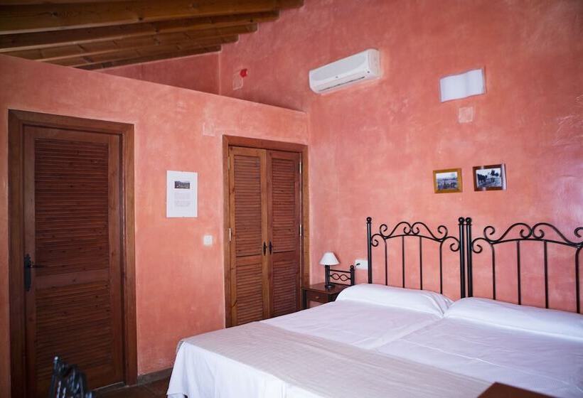 غرفة كلاسيكية, Cortijo Del Arte   Caminito Del Rey