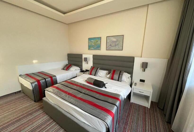 اتاق استاندارد سه نفره, Spa Hotel Terme