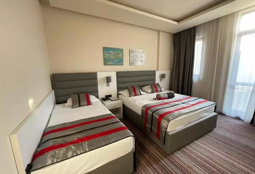 اتاق استاندارد سه نفره, Spa Hotel Terme