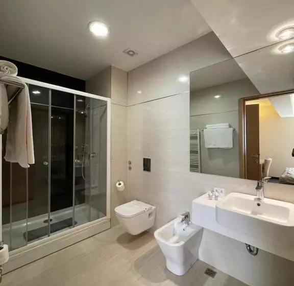 سوییت لوکس, Spa Hotel Terme