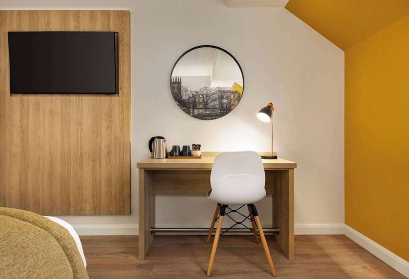 Номер Стандарт Двуспальная Кровать, Super 8 By Wyndham Chester East