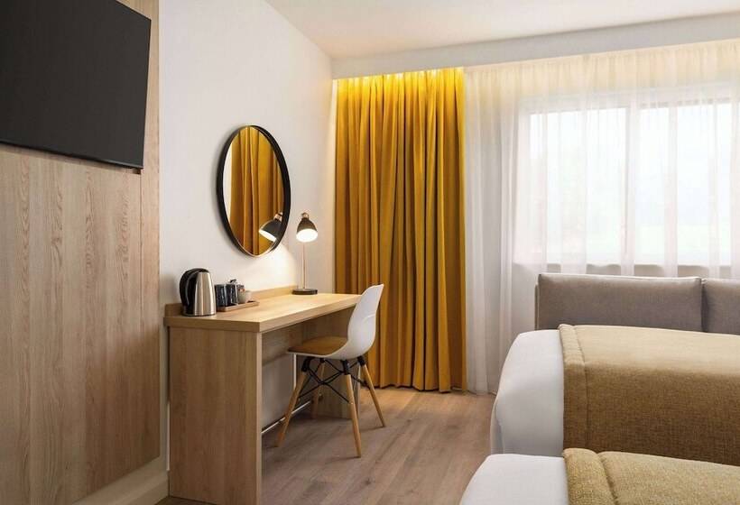 Номер Стандарт, Super 8 By Wyndham Chester East