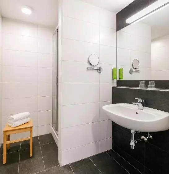 スタンダードトリプルルーム, Jufa Hotel Eisenerzer Ramsau