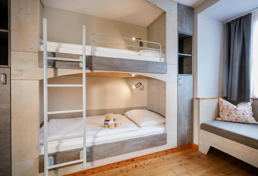 غرفة قياسية رباعية, Jufa Hotel Eisenerzer Ramsau