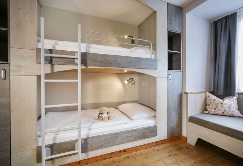 غرفة قياسية رباعية, Jufa Hotel Eisenerzer Ramsau