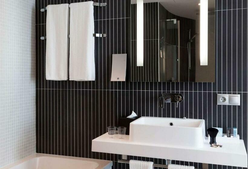 سوییت, Novotel Suites Malaga Centro